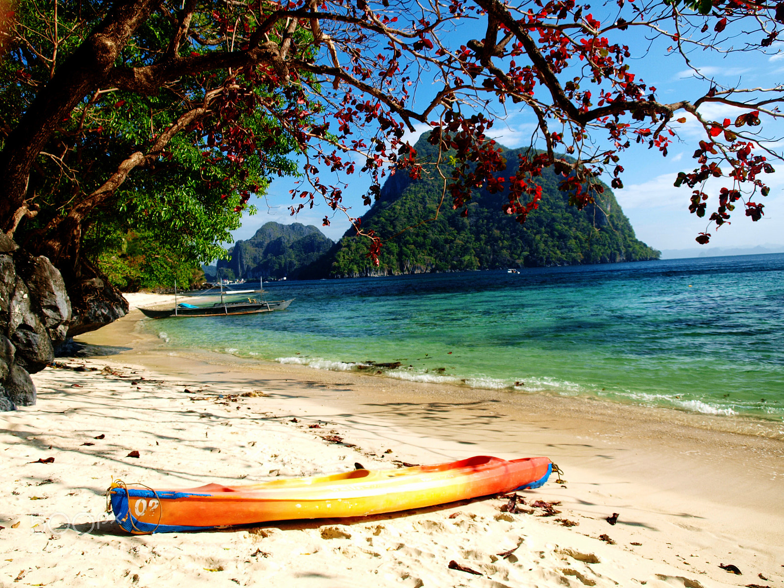 Olympus E-520 (EVOLT E-520) sample photo. Island hopping photography