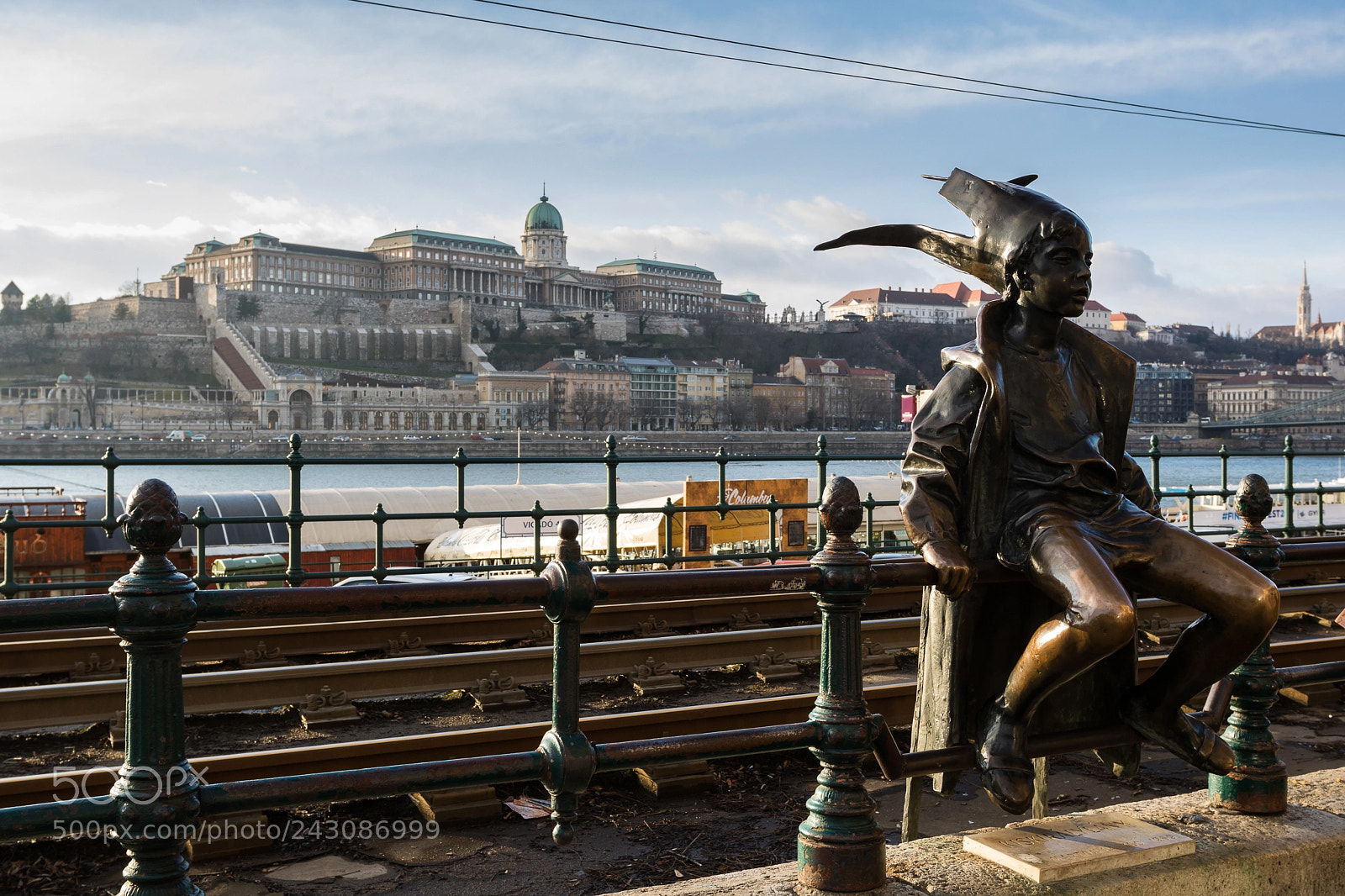 Canon EOS 760D (EOS Rebel T6s / EOS 8000D) sample photo. Kiskirálylány photography