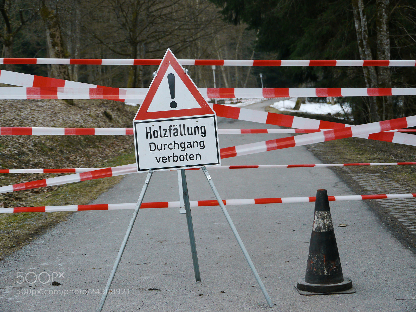 Panasonic Lumix DMC-GH2 sample photo. Wood work warning sign photography