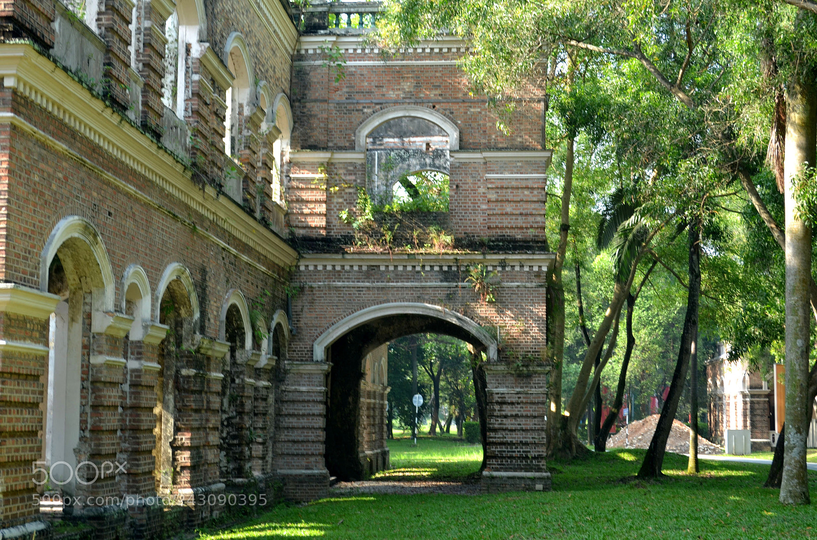 Nikon D5100 sample photo. Interesting building kuala lumput photography