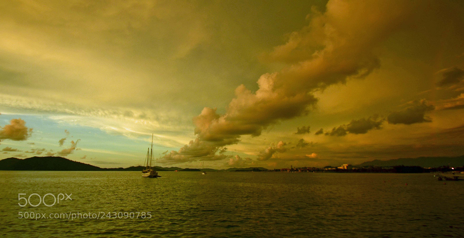 Nikon D5100 sample photo. Sunset in borneo photography