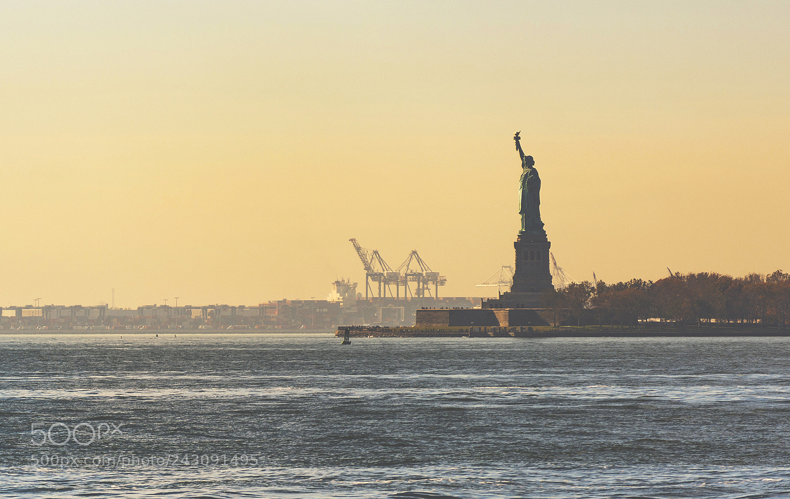 Nikon D7100 sample photo. Sunset over the statue photography