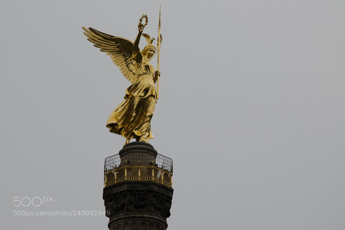 Nikon D5100 sample photo. Berlin - viktoria photography