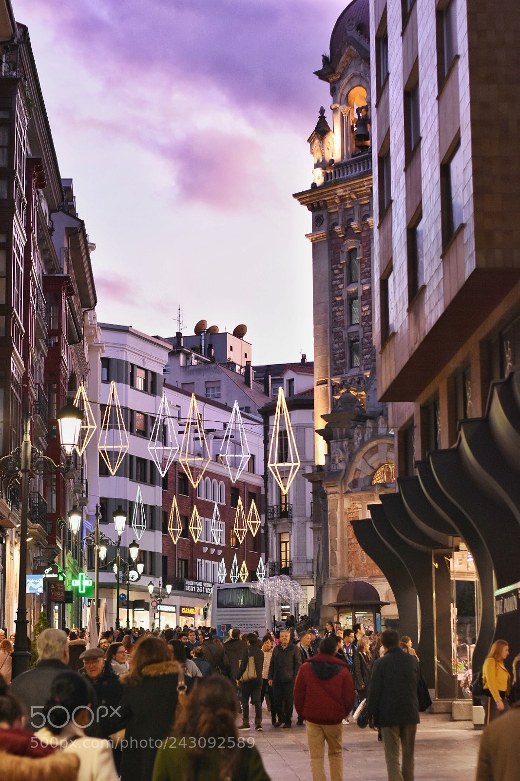 Nikon D7200 sample photo. Paseando por oviedo photography