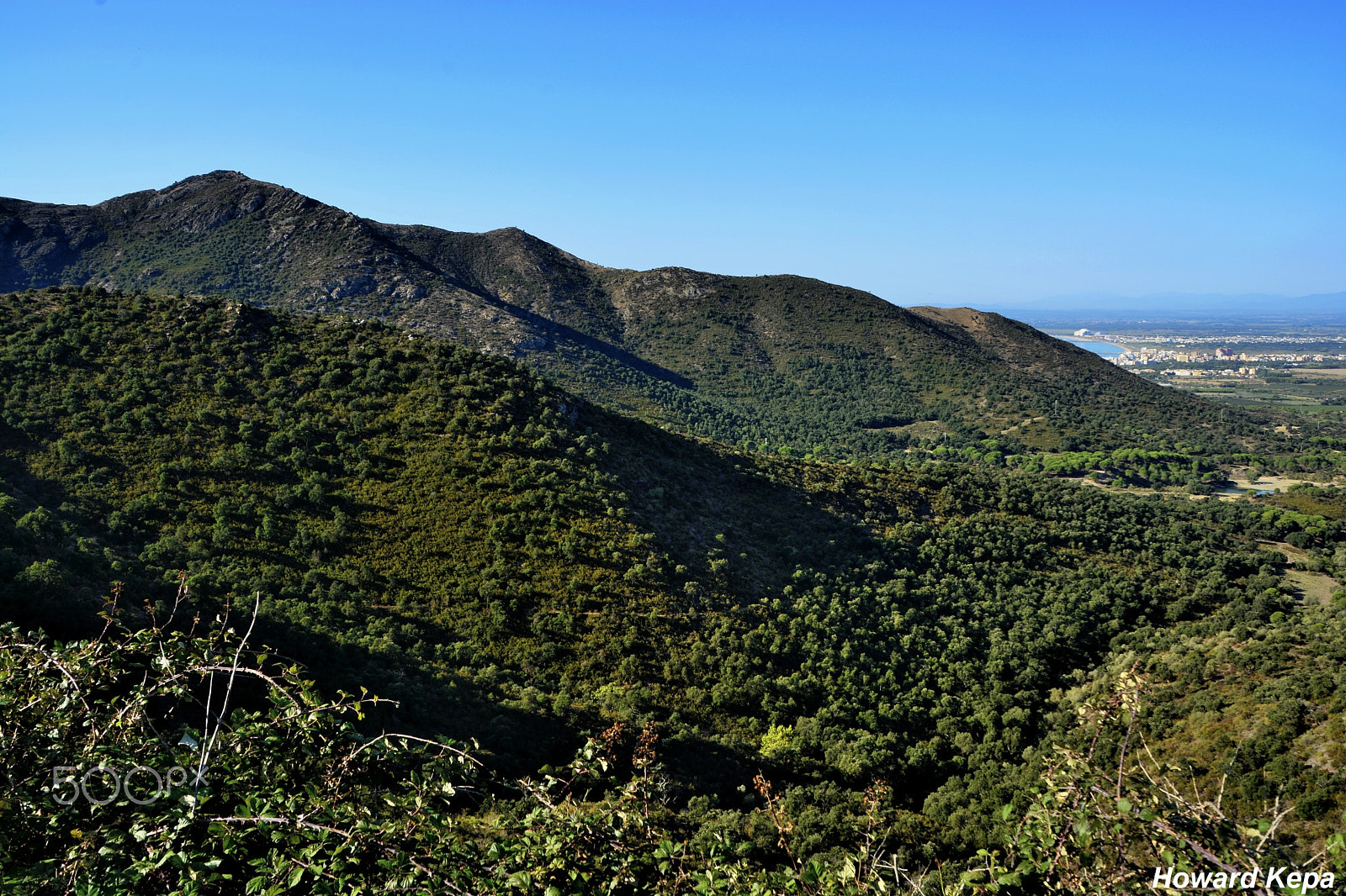 Nikon D7100 sample photo. Roses tras las montañas. photography
