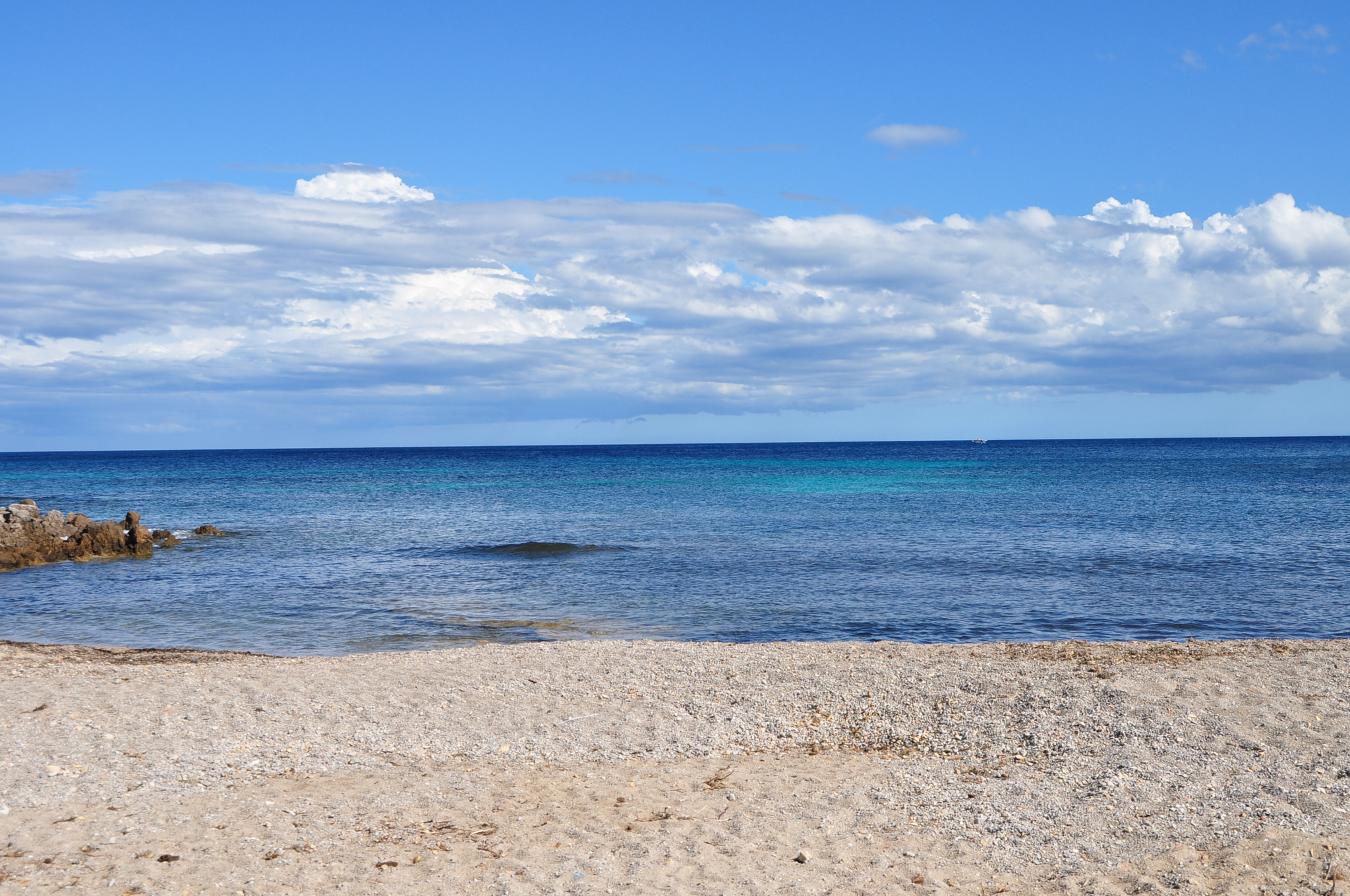 Nikon D5000 sample photo. Bus palma mallorca photography
