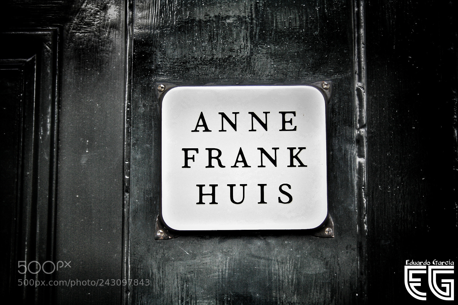 Canon EOS 1000D (EOS Digital Rebel XS / EOS Kiss F) sample photo. Anne frank huis photography