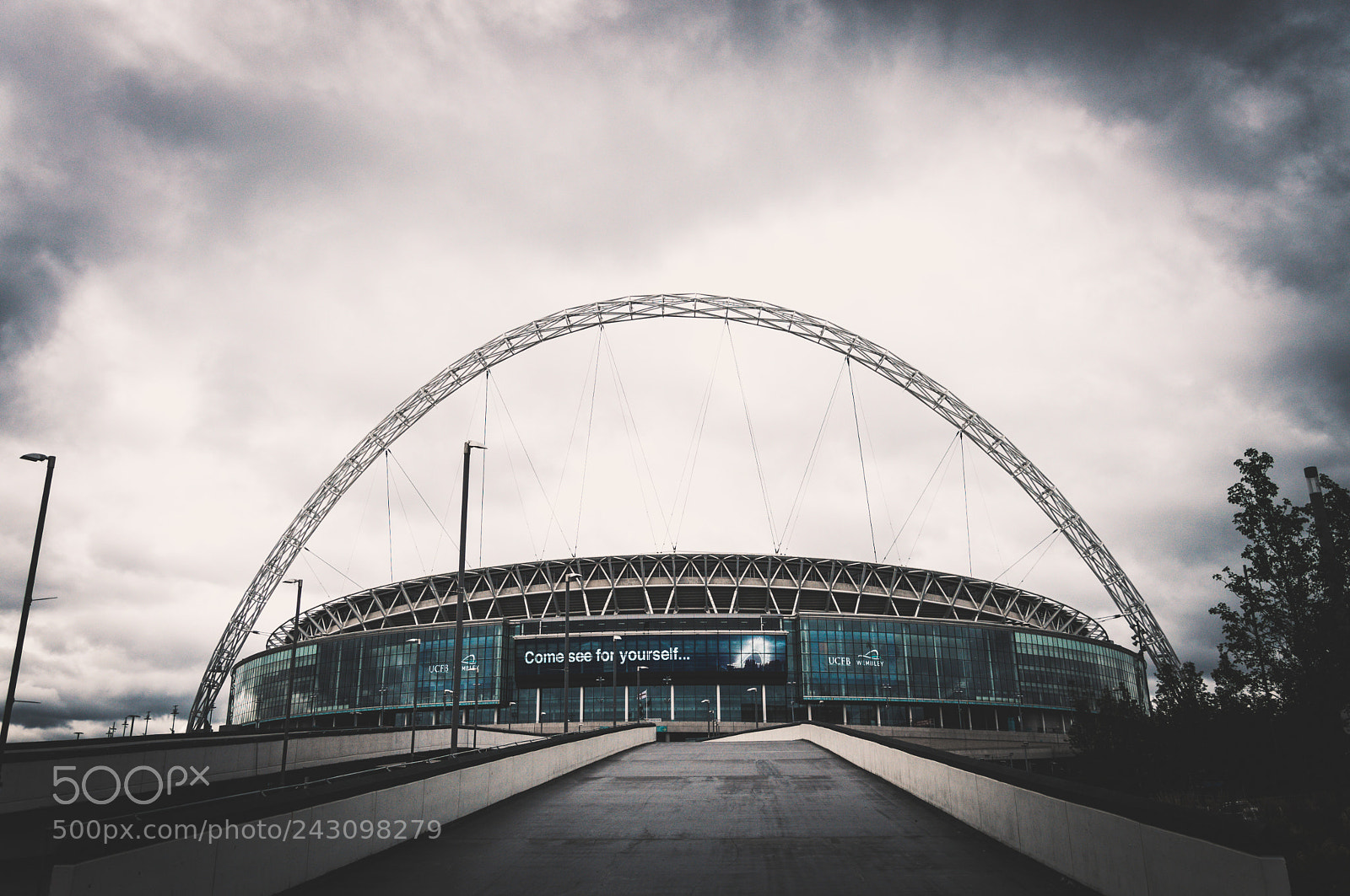 Nikon D3200 sample photo. Wembley stadium photography