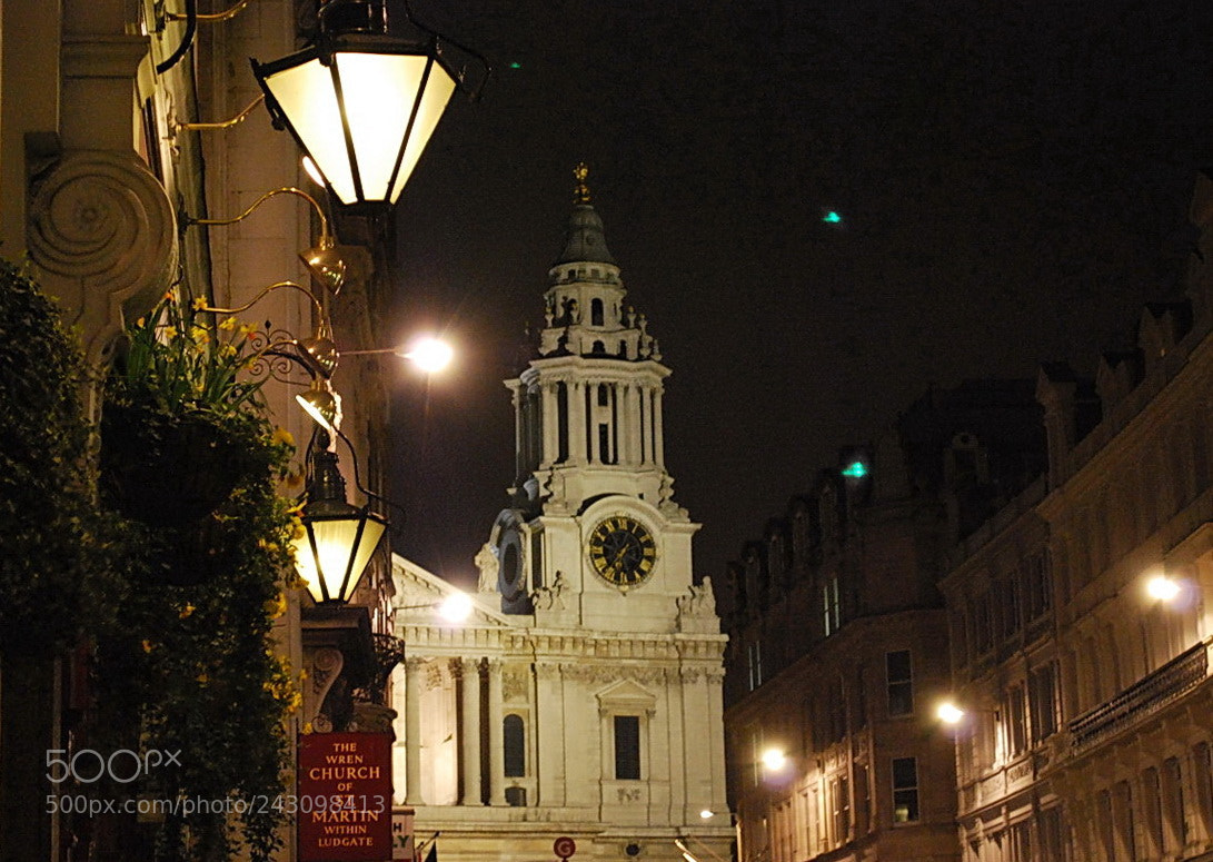 Nikon D60 sample photo. London by night photography