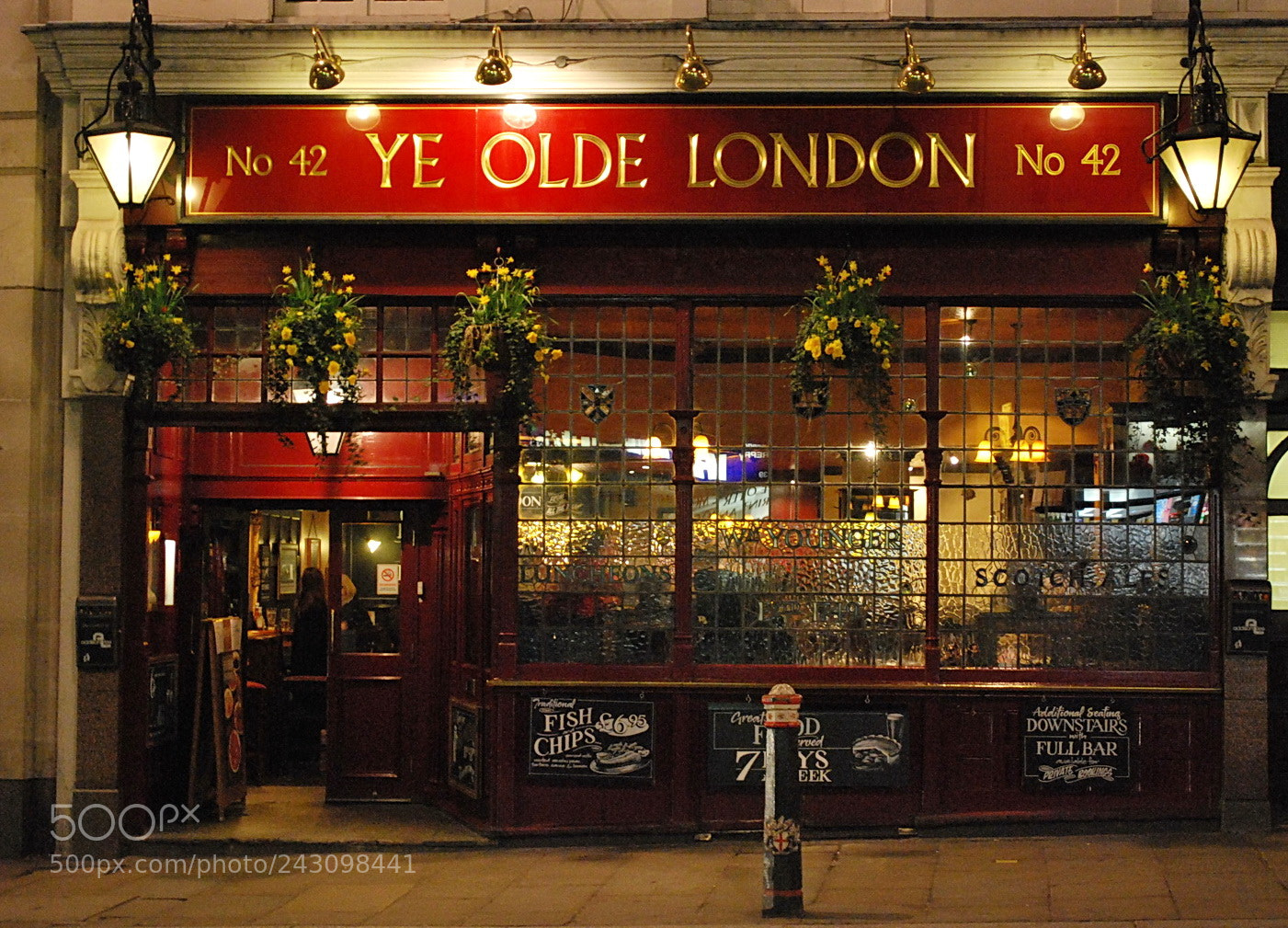 Nikon D60 sample photo. London by night photography