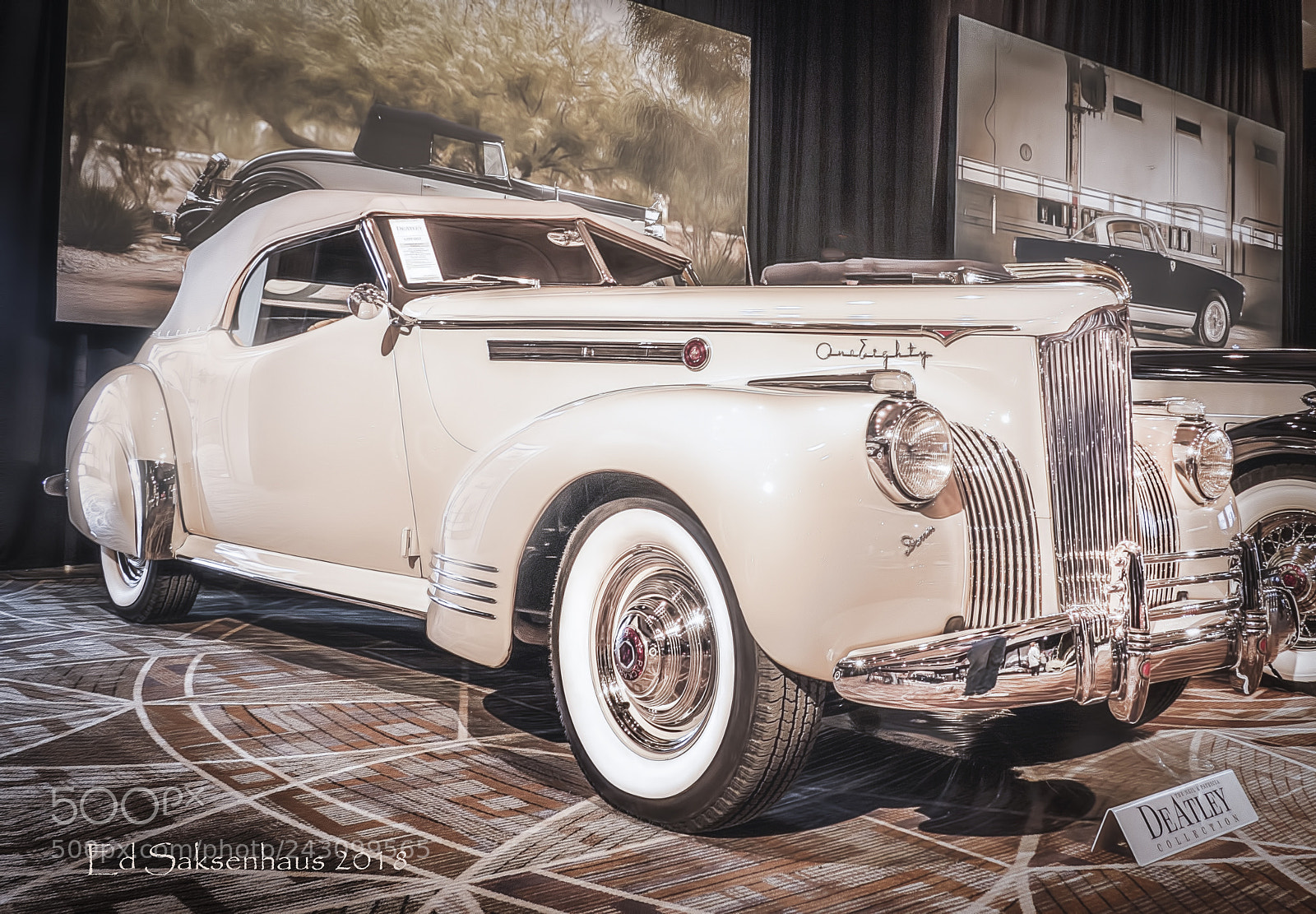 Panasonic Lumix DMC-FZ1000 sample photo. 1941 packard one-eighty convertible photography