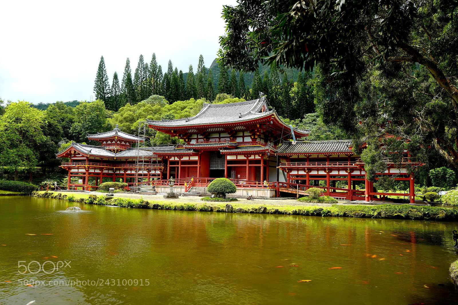 Leica Q (Typ 116) sample photo. Kyodo temple oahu hawaii photography