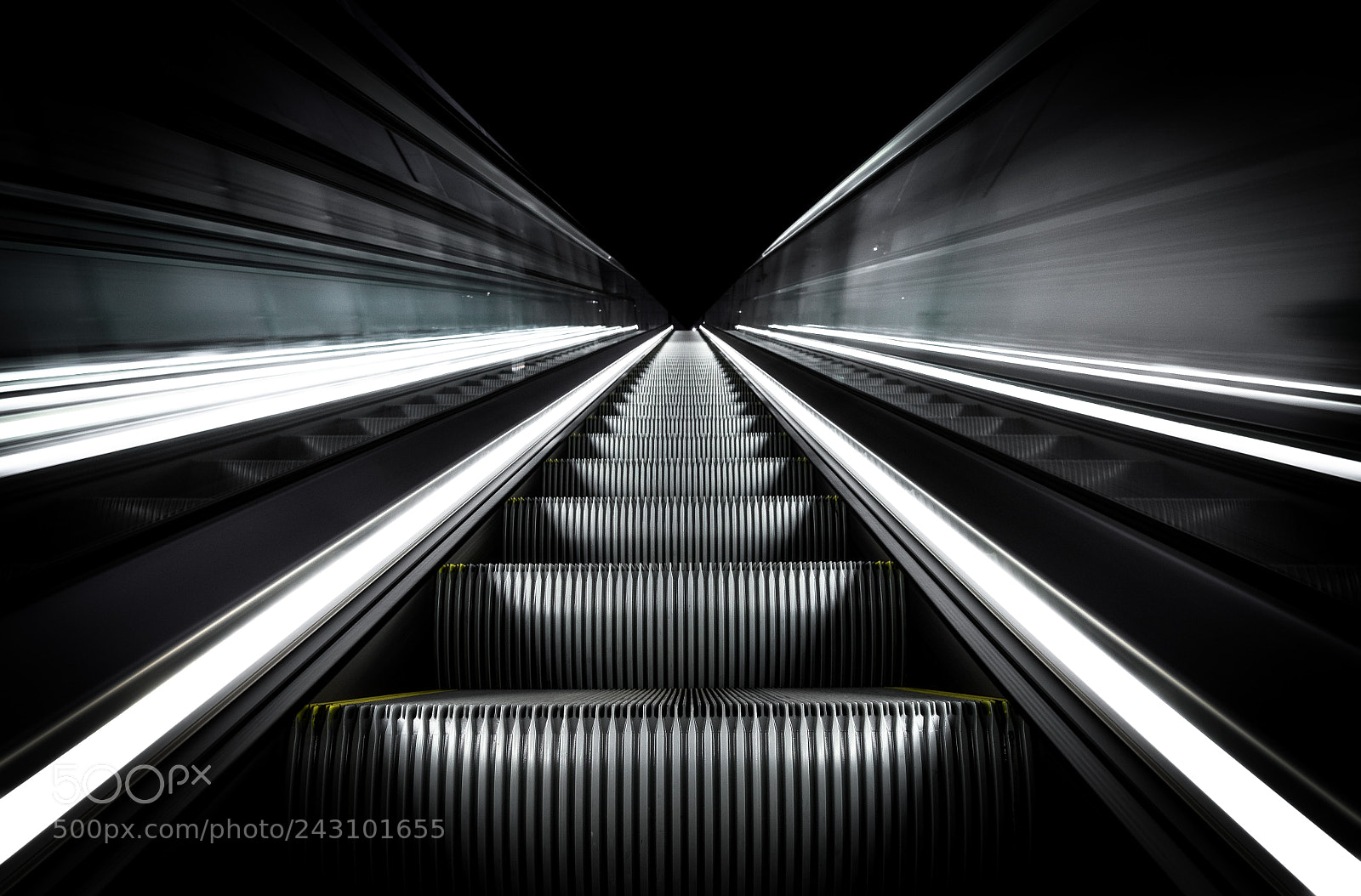 Sony a7 II sample photo. Going up or down photography