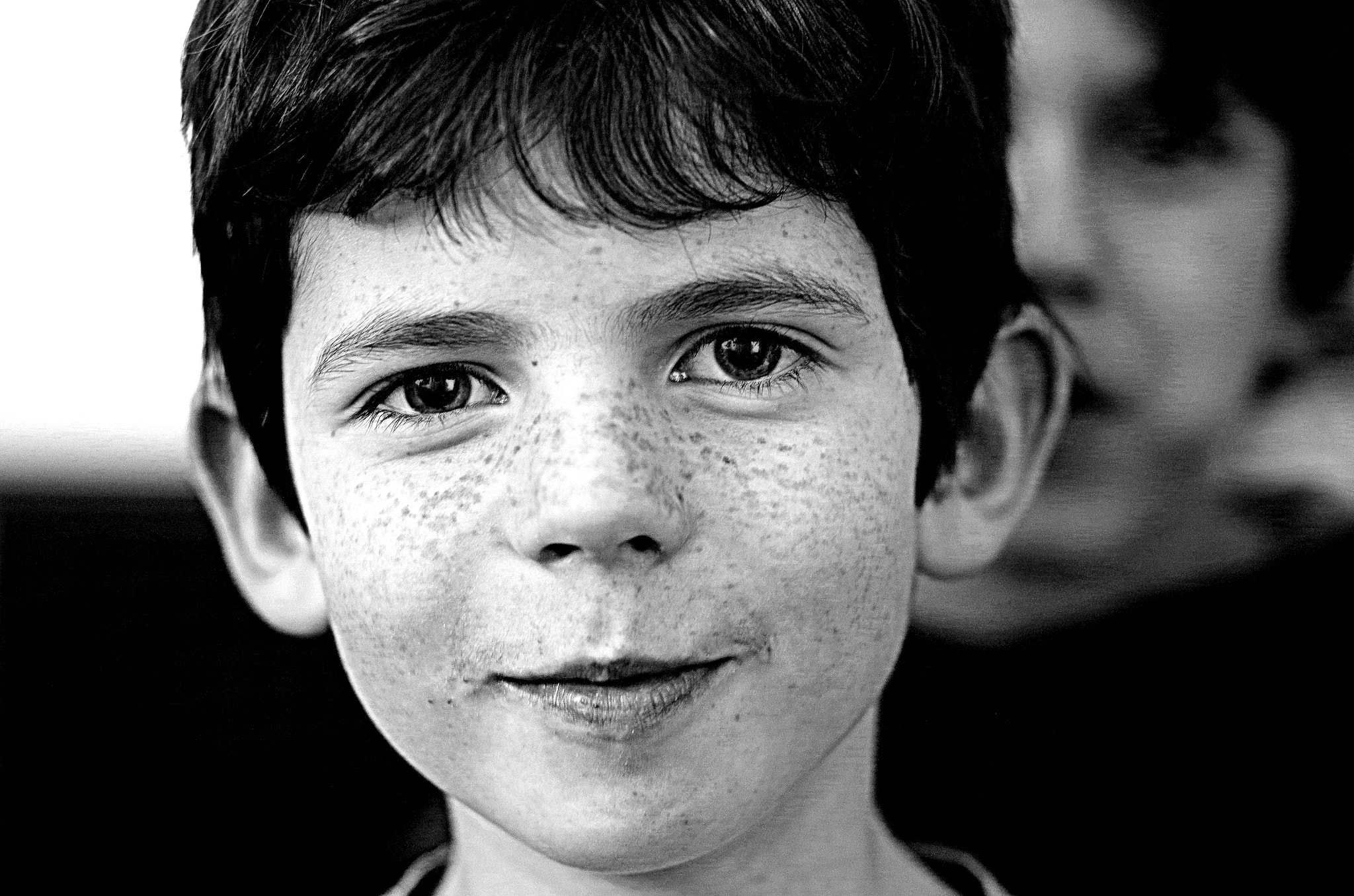 Pentax smc FA 77mm 1.8 Limited sample photo. Freckles photography