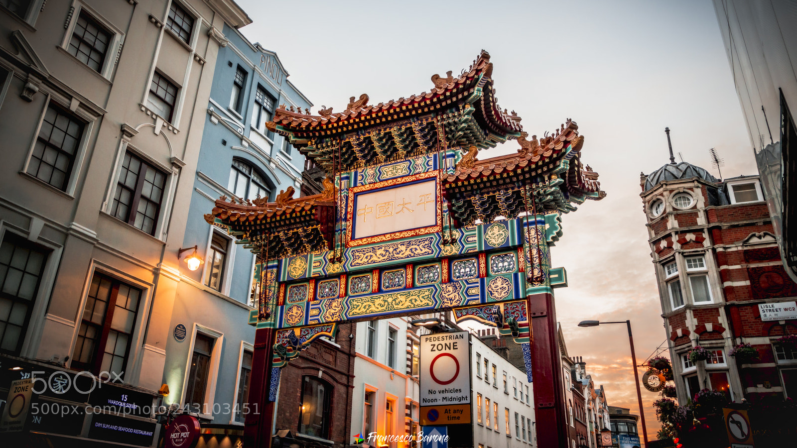 Nikon D3200 sample photo. China town, london photography