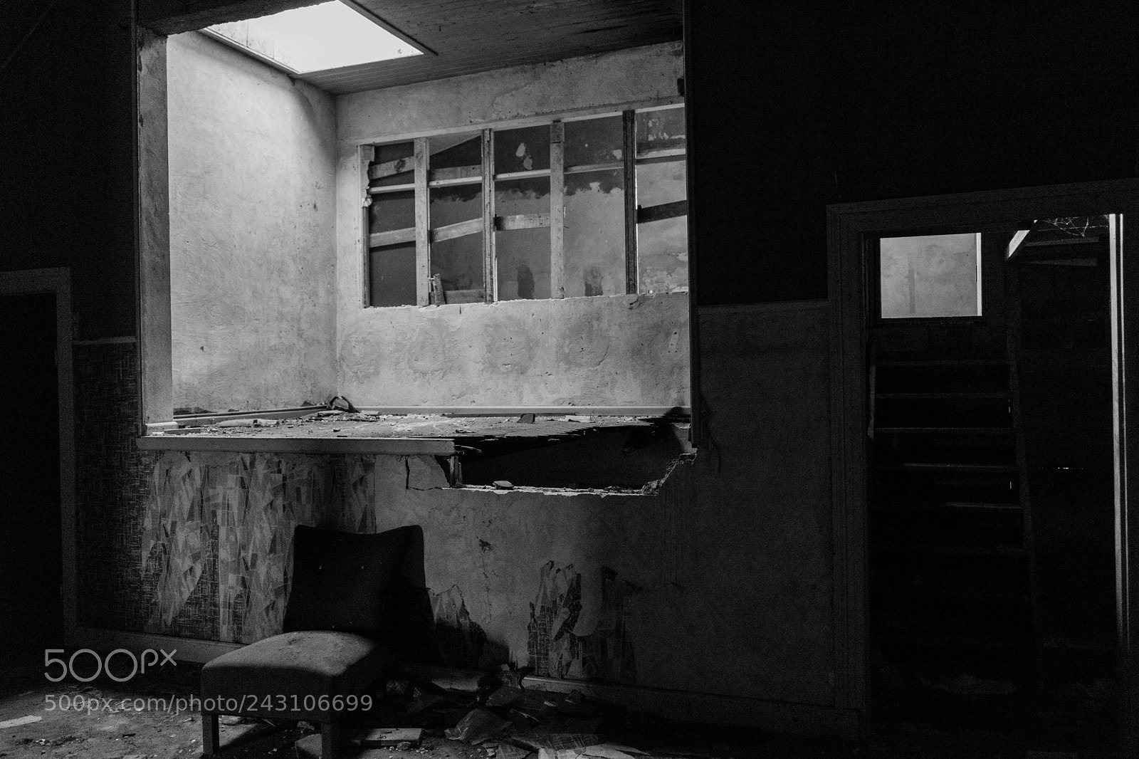 Sony a7 II sample photo. Abandoned house photography
