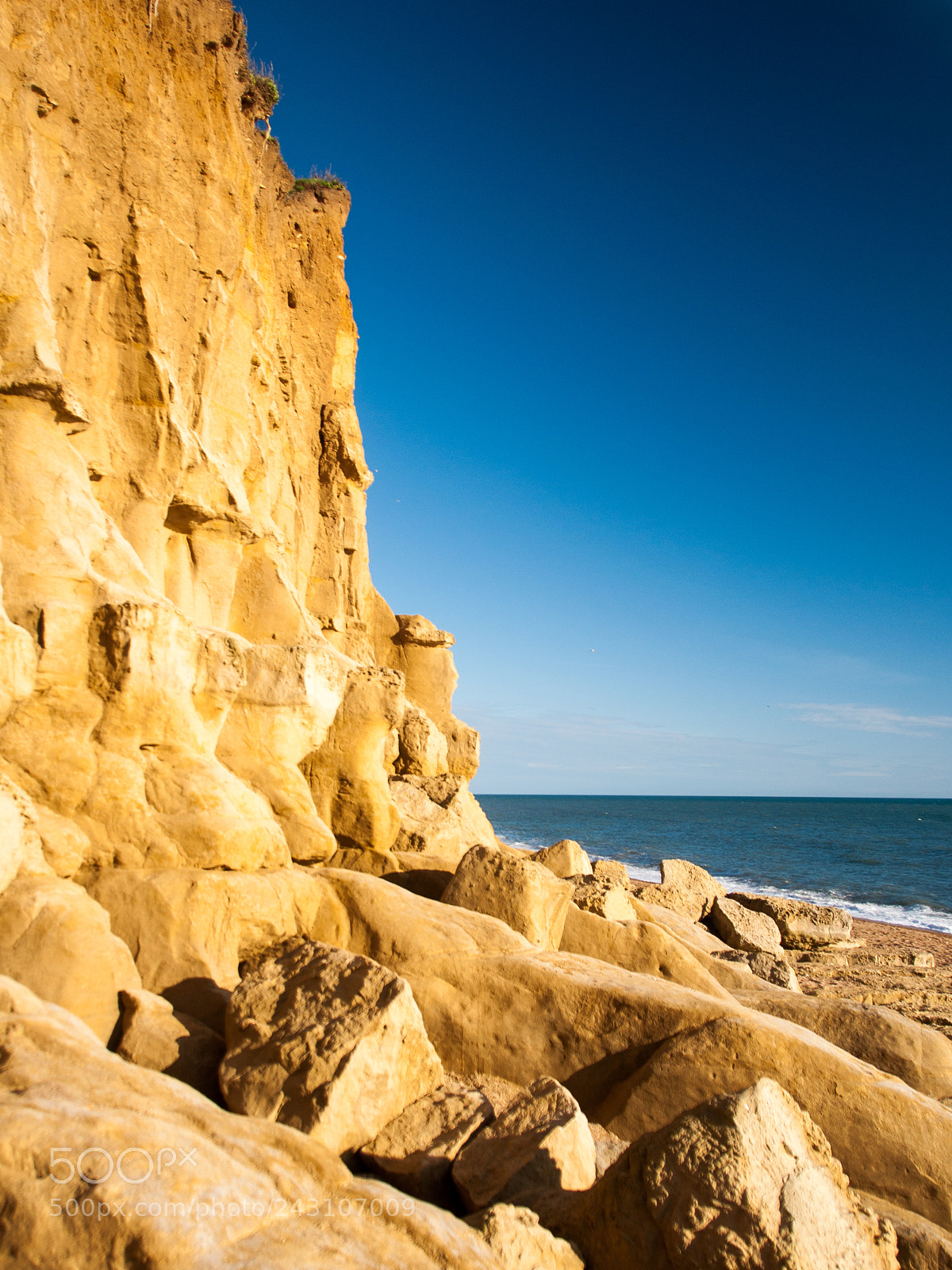 Nikon D90 sample photo. Hive beach cliffs on photography
