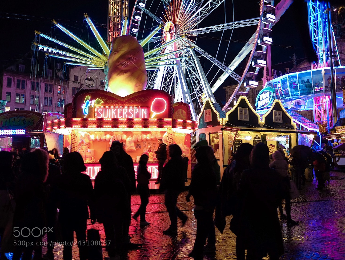 Fujifilm X-T10 sample photo. Lights photography