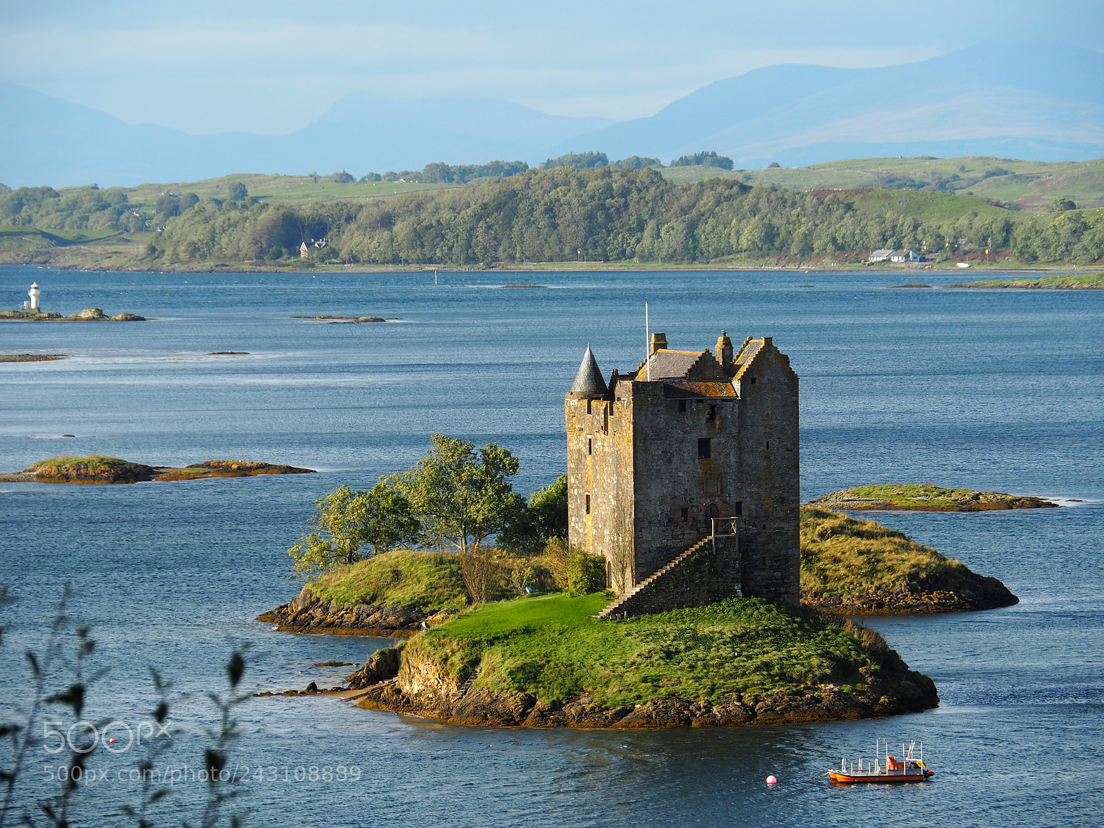 Olympus OM-D E-M5 II sample photo. Castle stalker, scotland photography