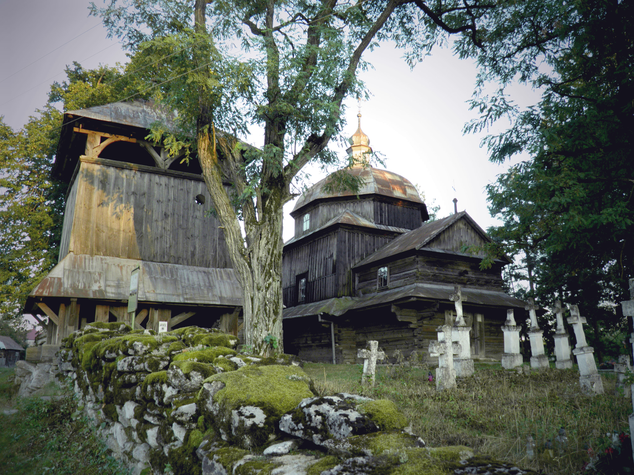 Olympus SP800UZ sample photo. Wooden church photography