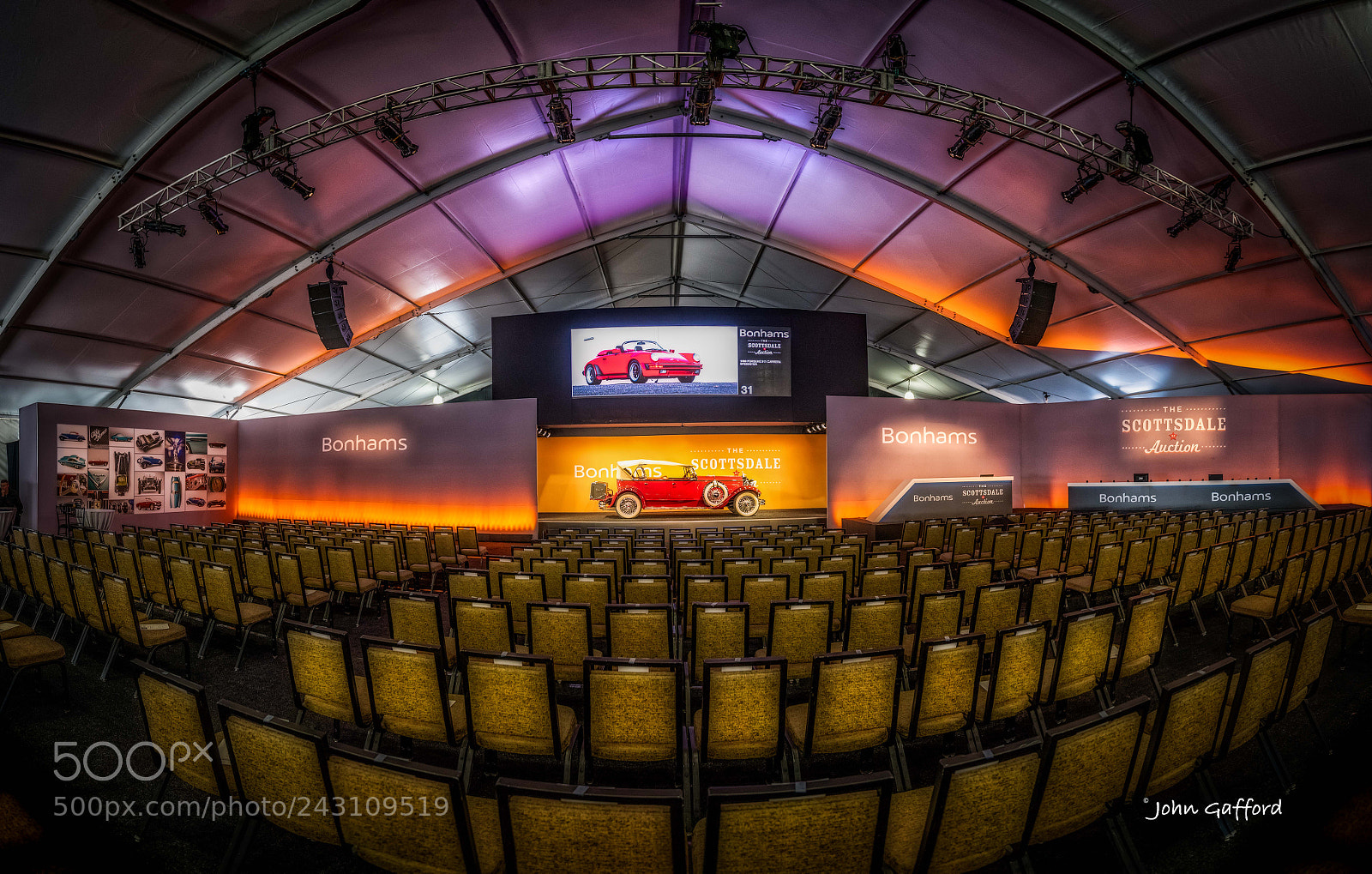 Nikon D850 sample photo. ...before the bidding begins... photography