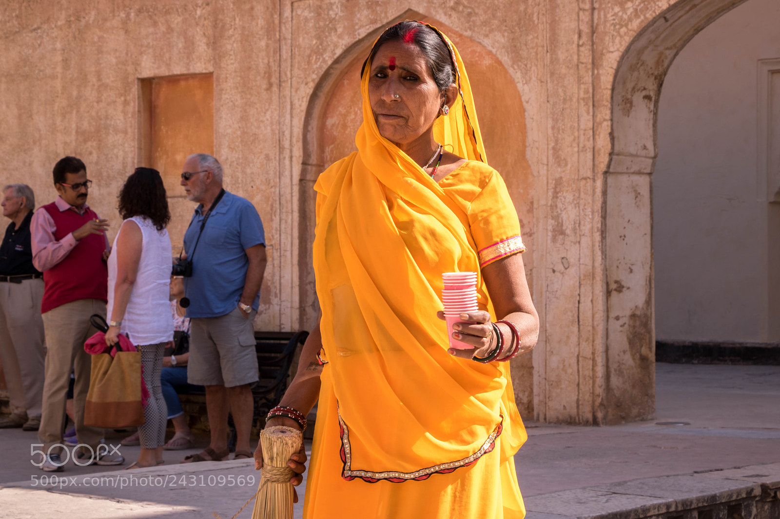 Canon EOS 750D (EOS Rebel T6i / EOS Kiss X8i) sample photo. Woman in jaipur photography