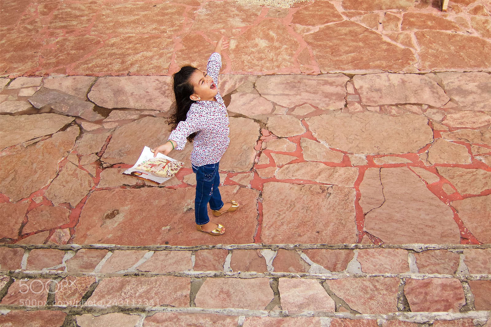 Canon PowerShot S100 sample photo. Samira scream to heaven photography