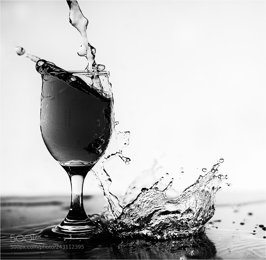 Nikon D200 sample photo. Cocktail splash photography