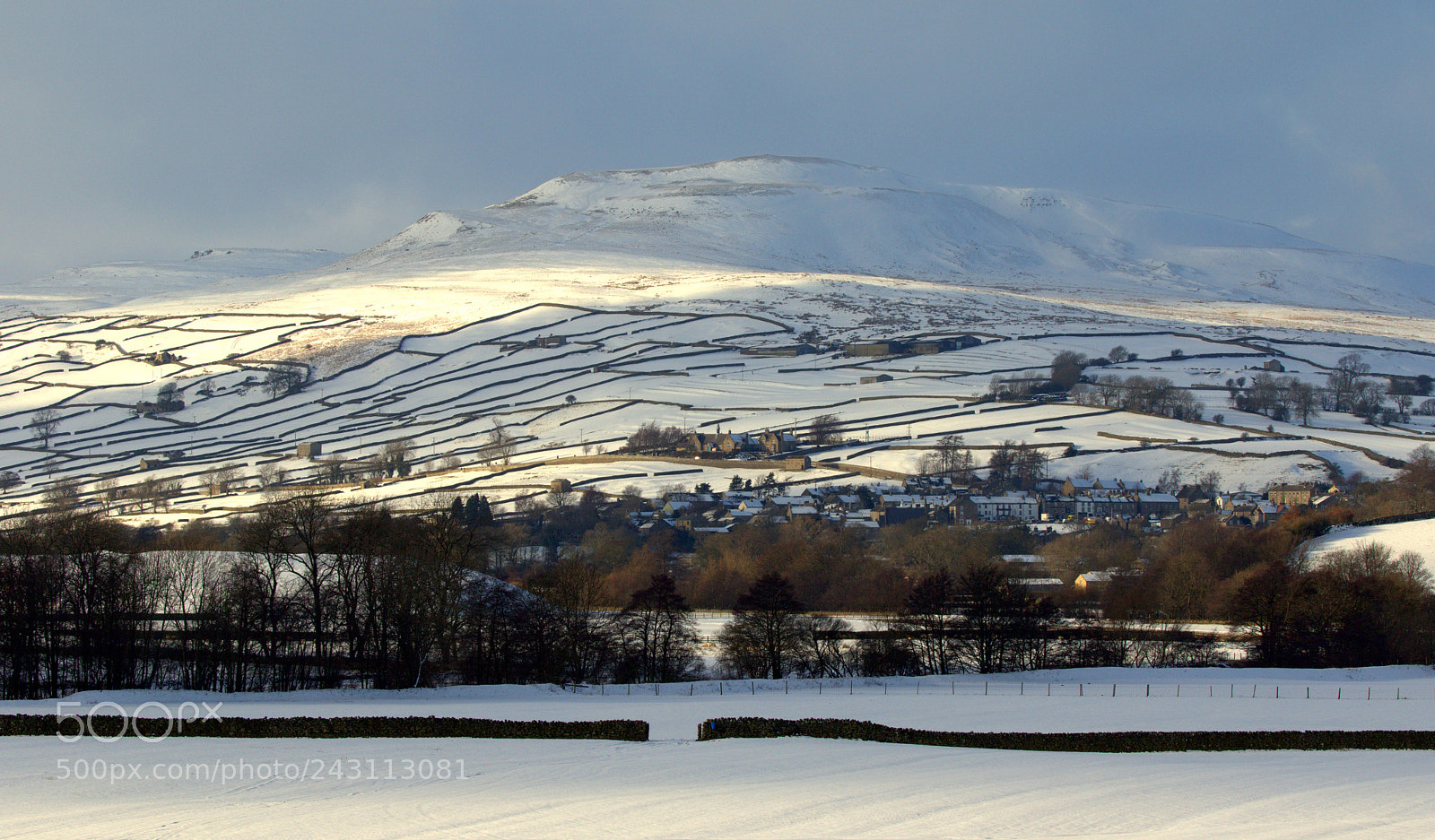 Canon EOS 7D Mark II sample photo. Reeth and calver hill photography