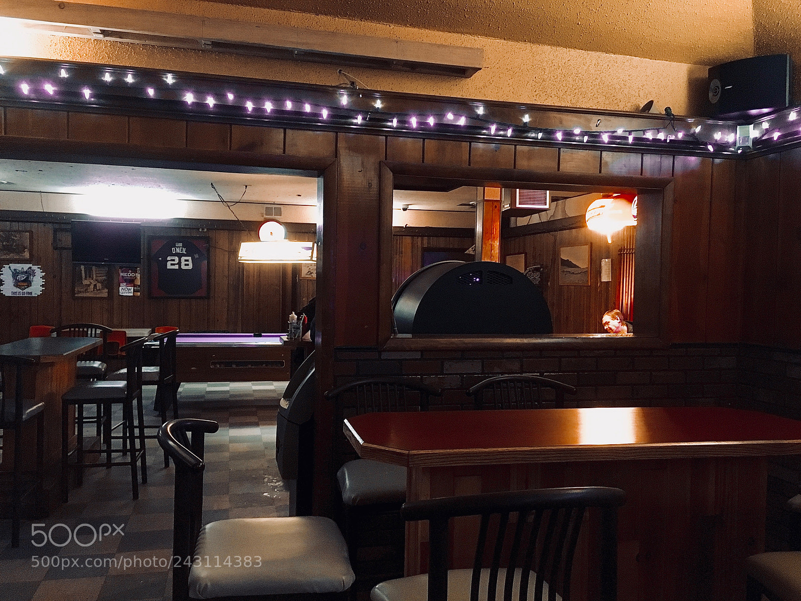 Apple iPhone SE sample photo. 4 aces bar hardin montana photography