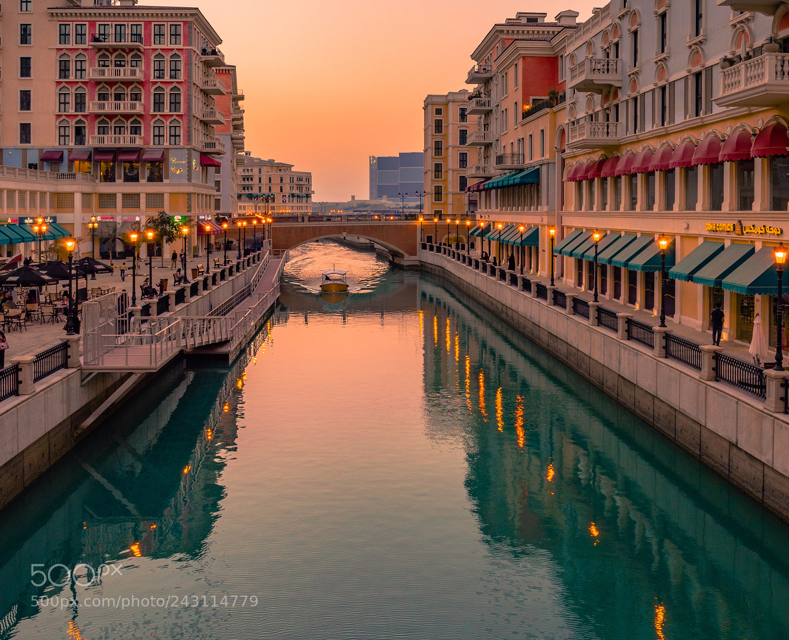 Panasonic Lumix DC-GH5 sample photo. Sunset, qanat cartier, doha photography