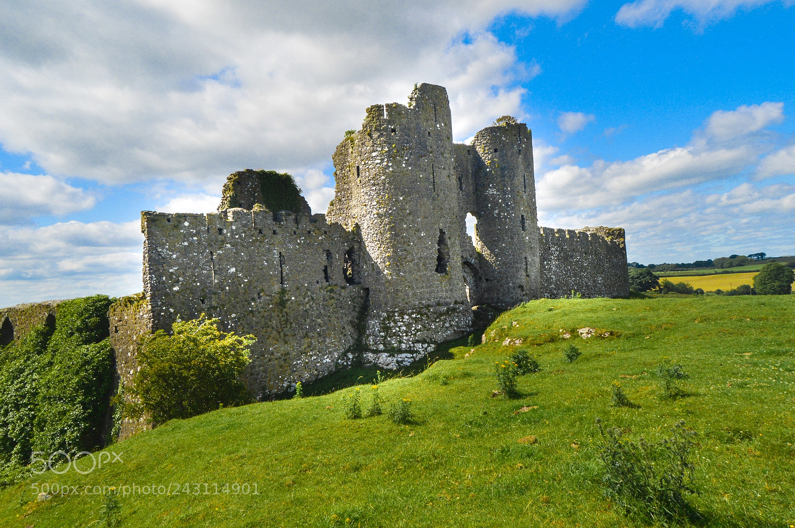 Nikon D3200 sample photo. Roche castle photography