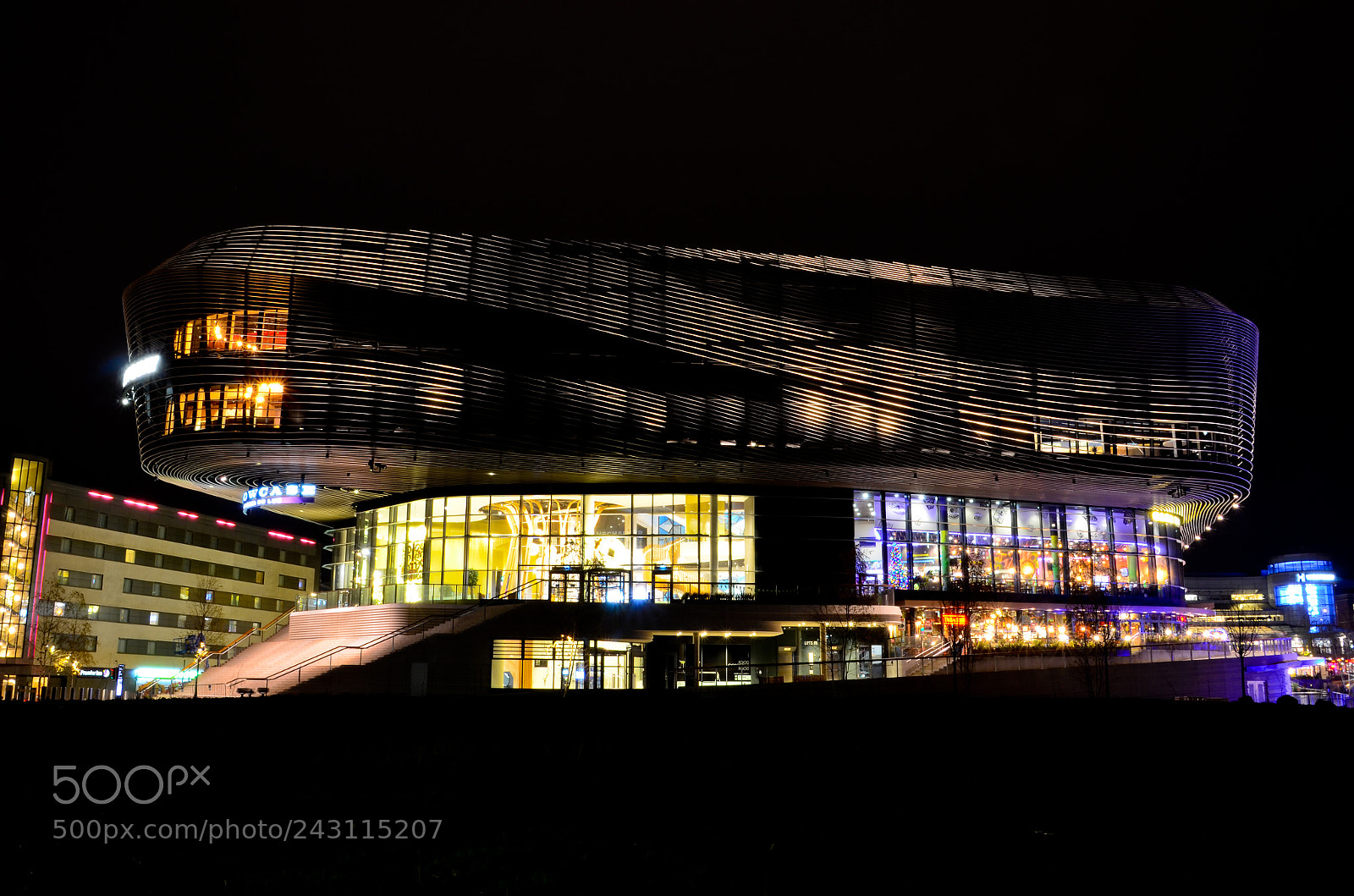 Nikon D5100 sample photo. Spaceship photography