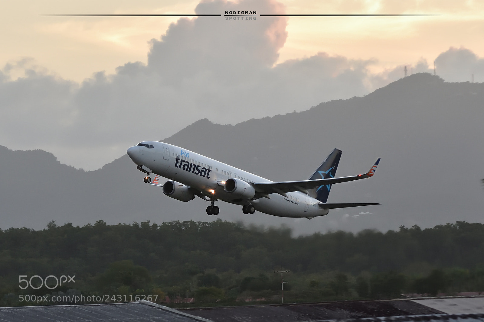Nikon D500 sample photo. Air transat photography