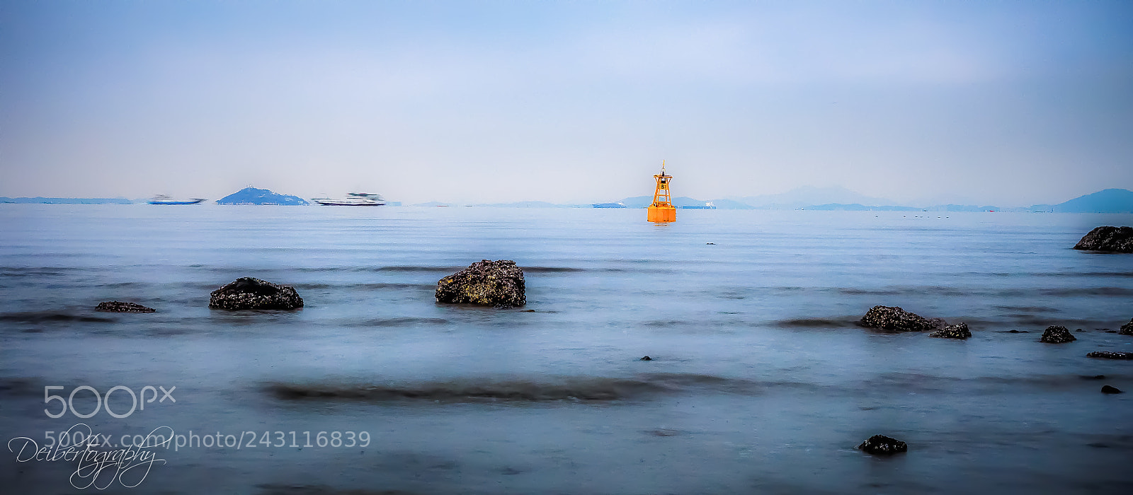 Olympus OM-D E-M1 sample photo. Buoy photography