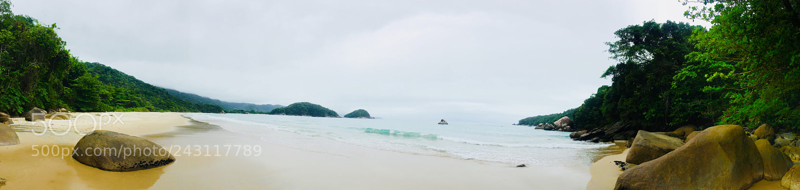 Apple iPhone 6 Plus sample photo. Trindade beach photography