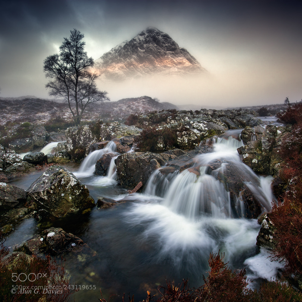 Canon EOS 5DS sample photo. Stob dearg was shrouded photography