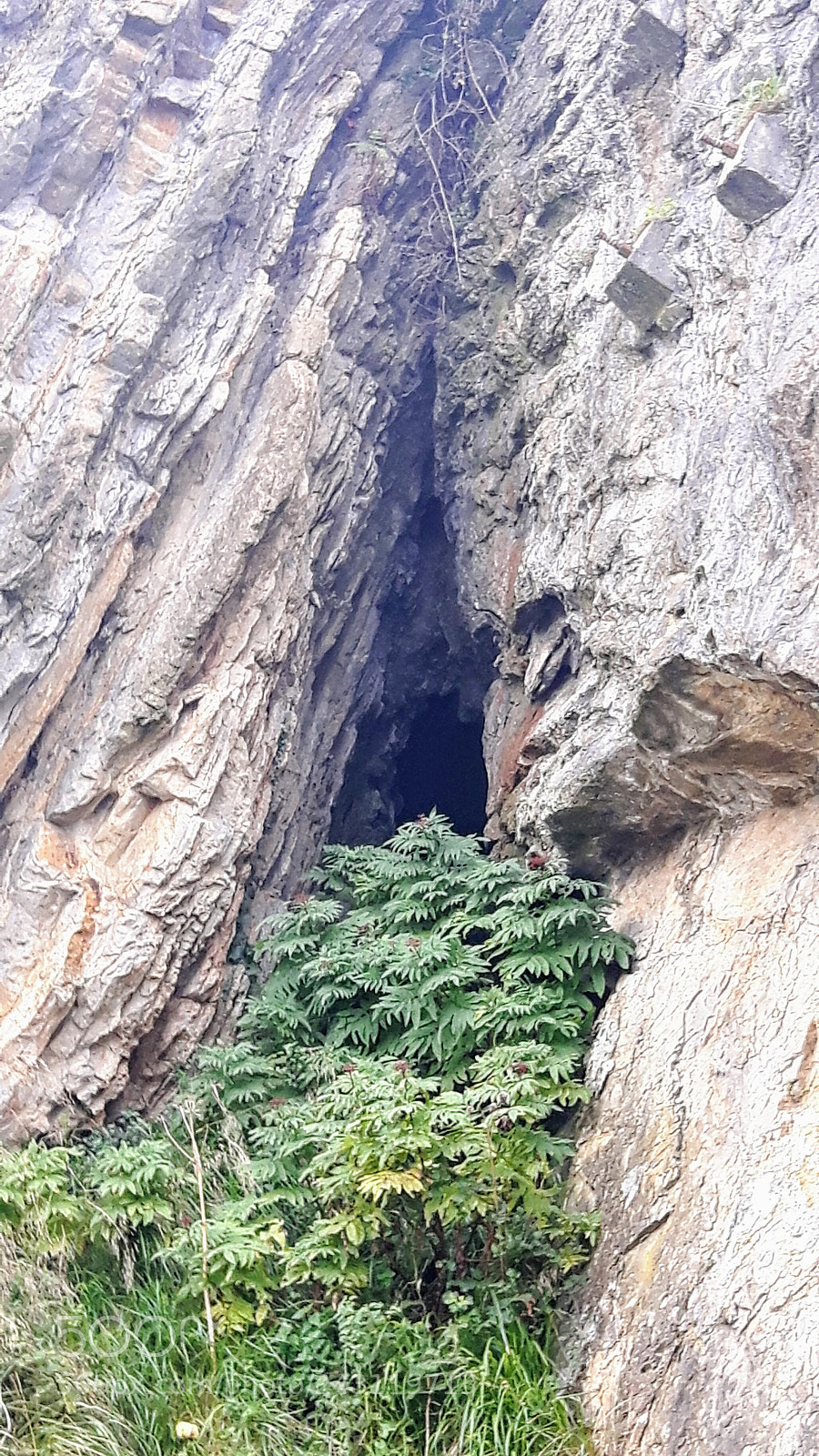 Samsung Galaxy S5 Neo sample photo. Espeleología photography