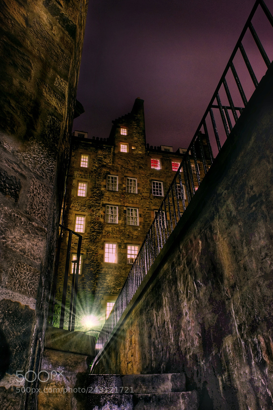 Fujifilm X-T1 sample photo. Alleyway in edinburgh photography