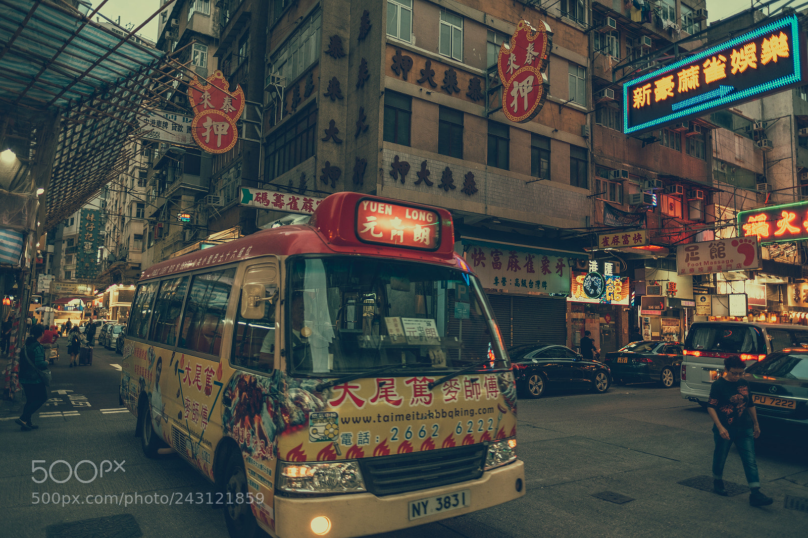 Fujifilm X-T2 sample photo. Light bus photography