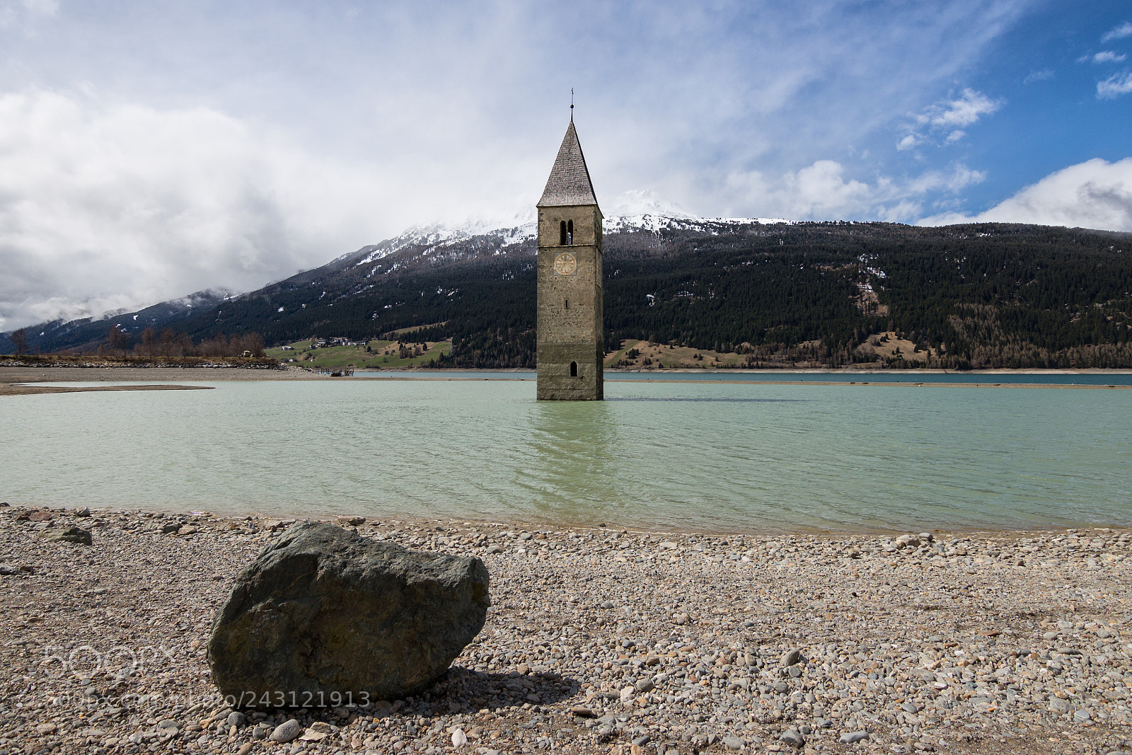 Canon EOS 100D (EOS Rebel SL1 / EOS Kiss X7) sample photo. Reschensee kirchturm photography