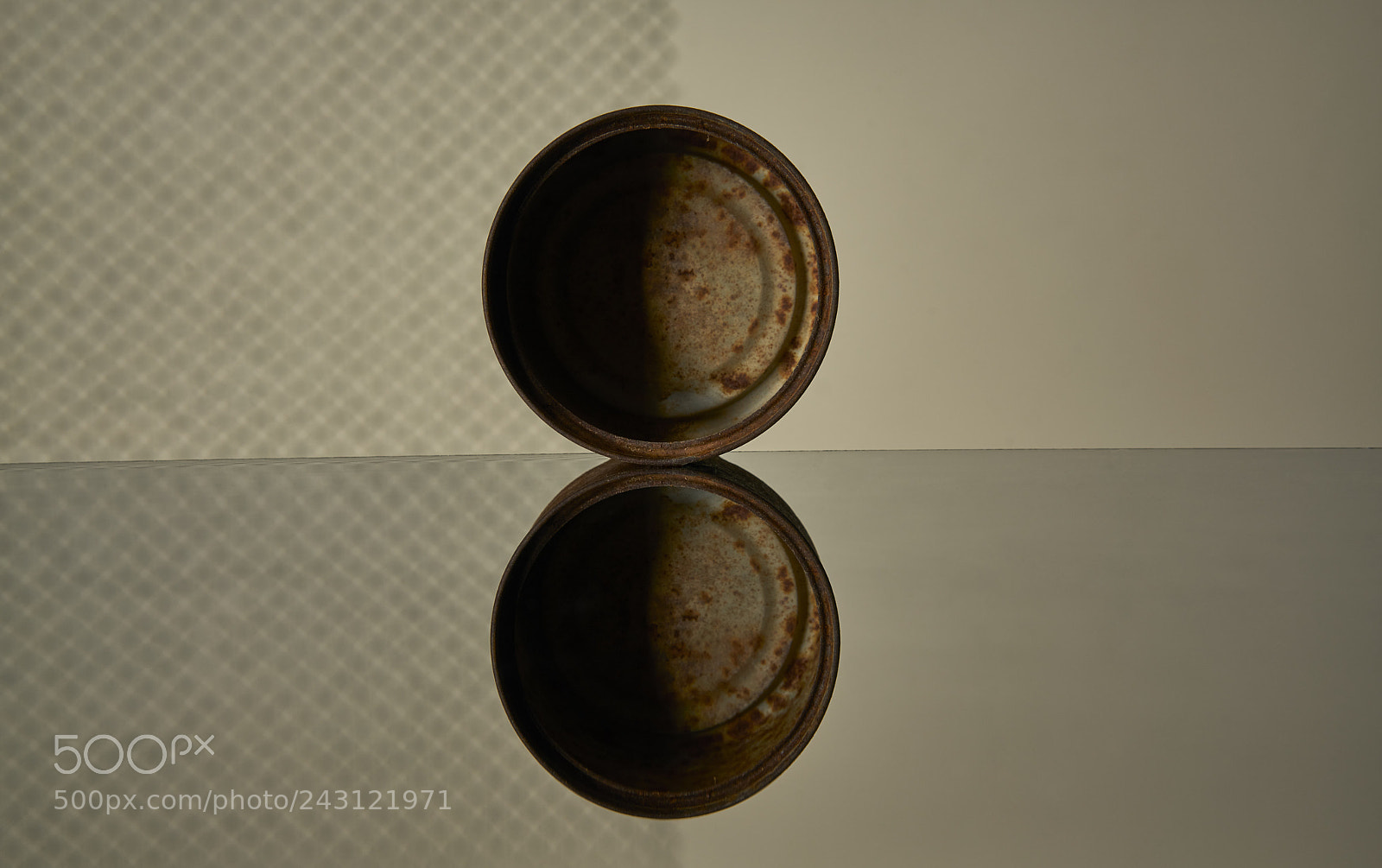 Sony a7R II sample photo. Vintage cans from mojave photography