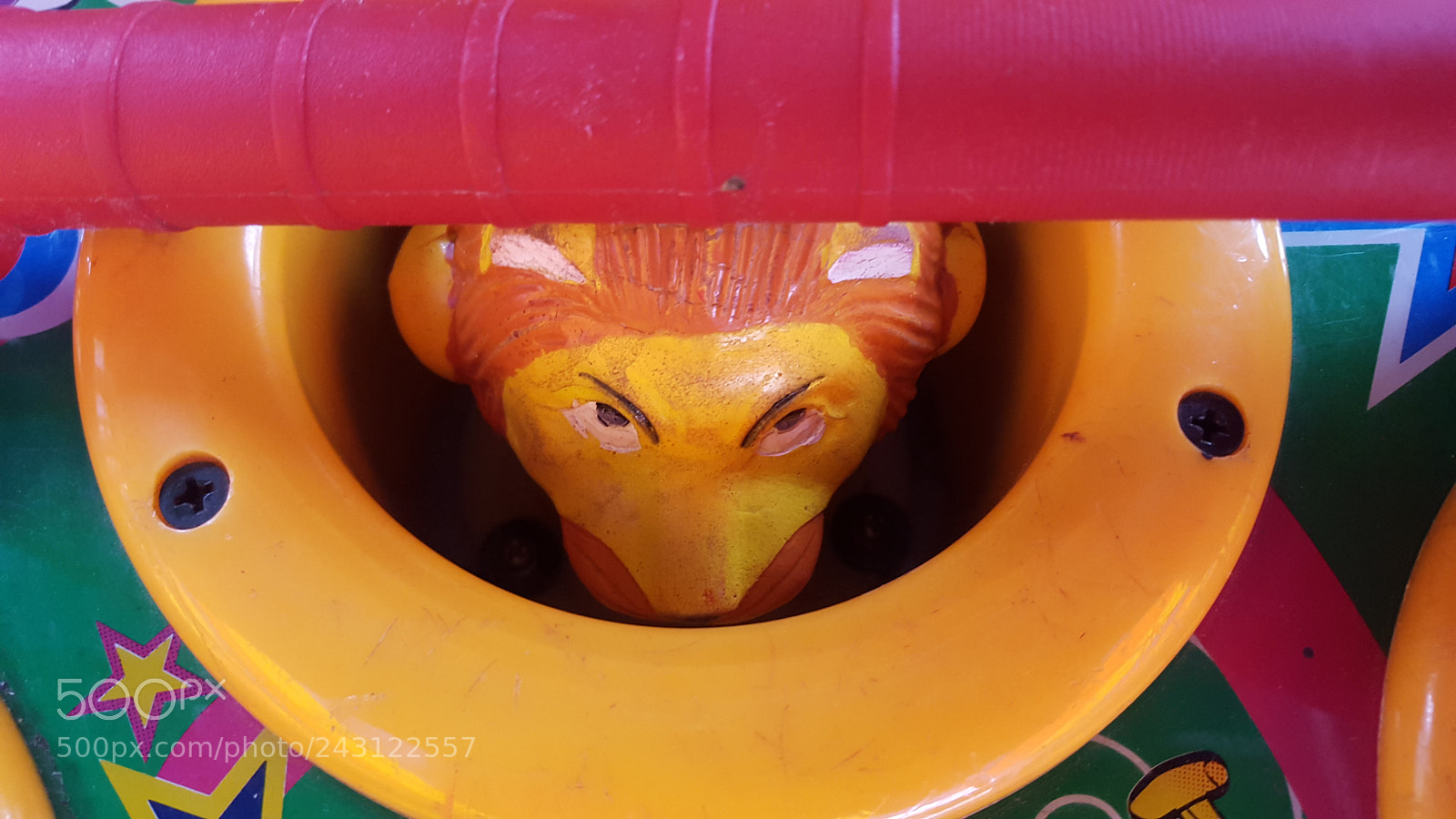 Samsung Galaxy S6 sample photo. The lion hides.jpg photography