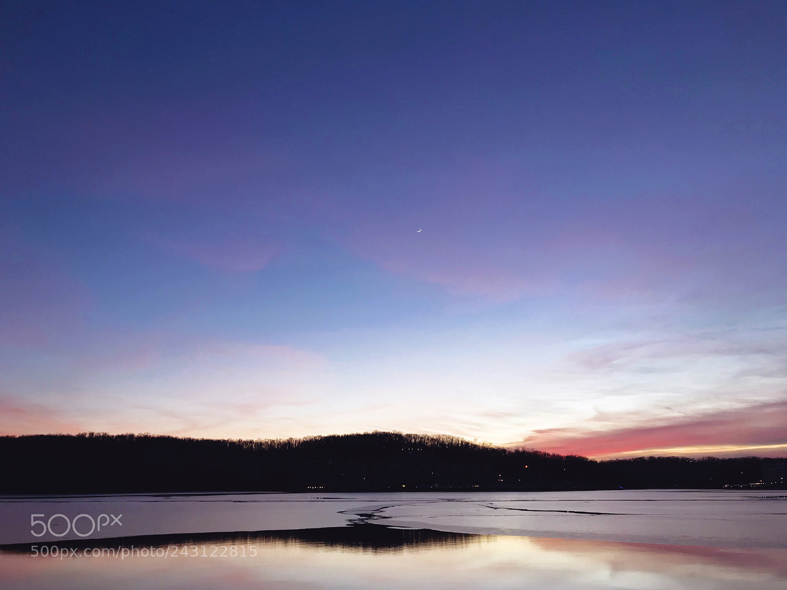 Apple iPhone 7 Plus sample photo. Icy lake at sunset photography