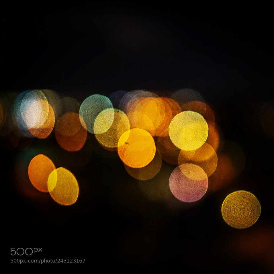 Sony a7 II sample photo. Blurry colorful lights! photography