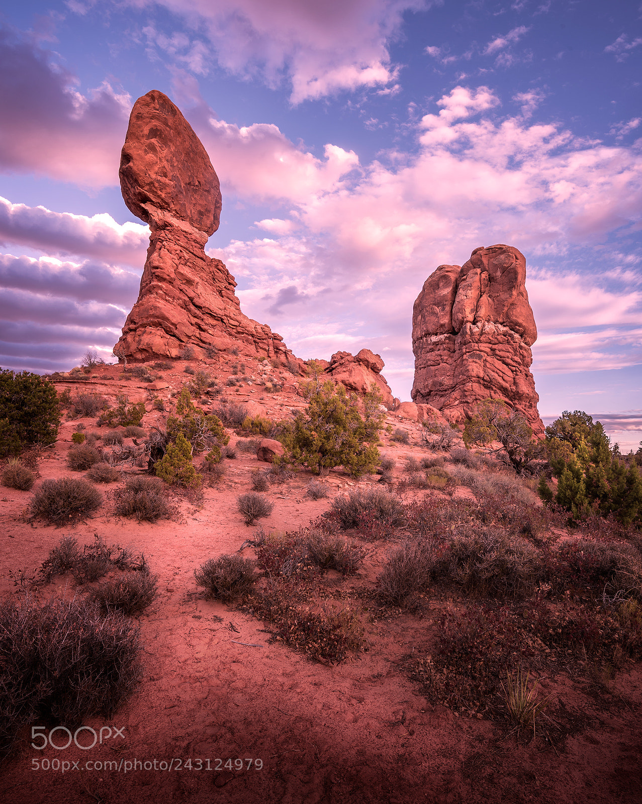 Nikon D810 sample photo. Balanced rock photography