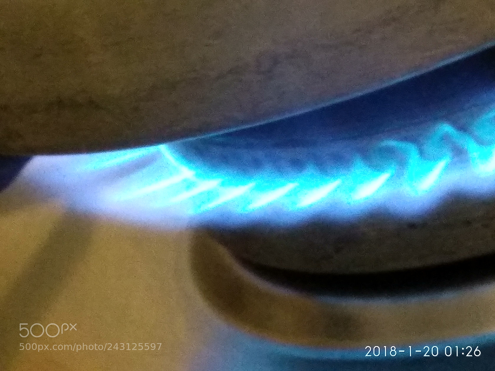 Xiaomi Redmi Note 4 sample photo. Bright fire photography