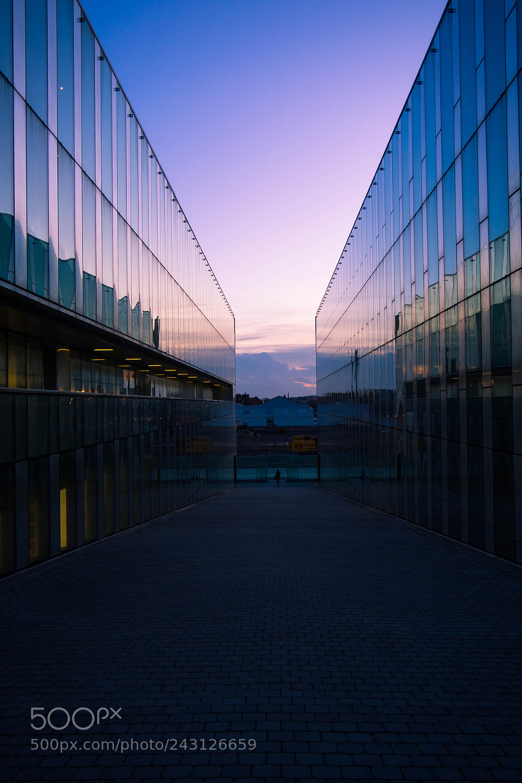 Olympus OM-D E-M10 III sample photo. Halles aux sucres photography