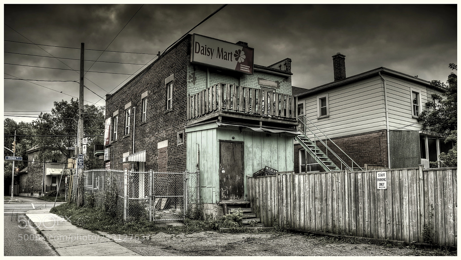 Fujifilm X100S sample photo. The old convenience store photography