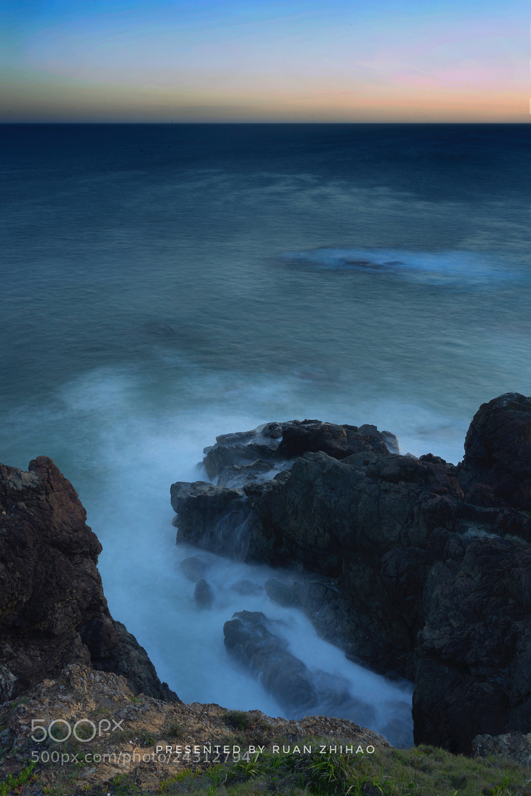Sony a7 II sample photo. The waves and the photography